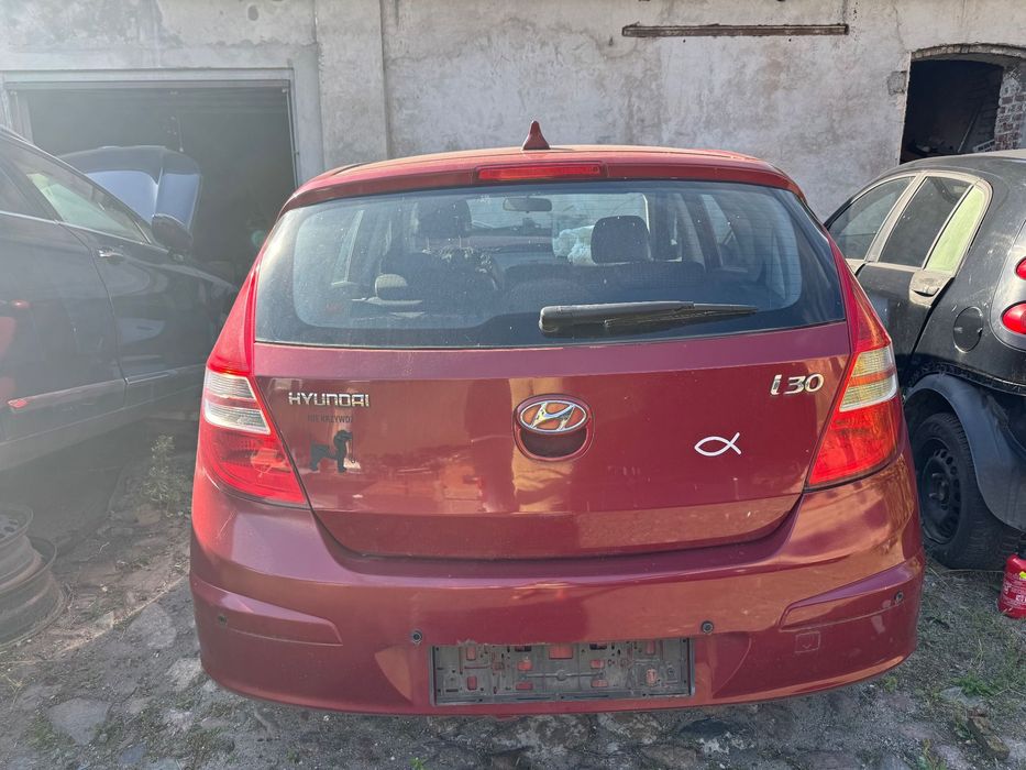 HYUNDAI I30 I 07-12 HB KLAPA LAMPA ZDERZAK BELKA BŁOTNIK PAS TYL TYLNY