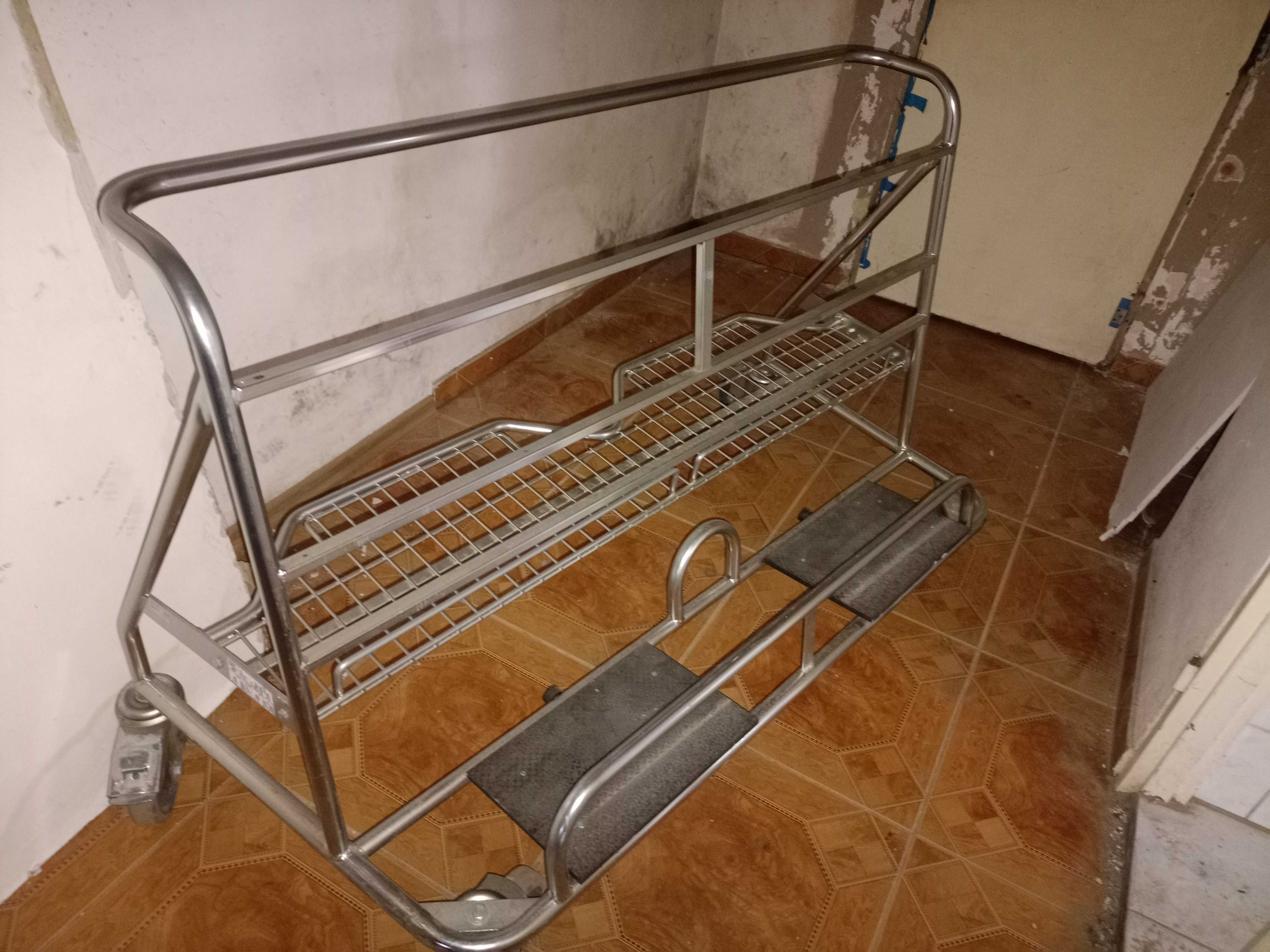 Sprzedam wózek transportowy