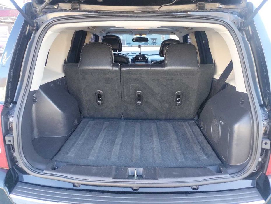 Jeep Patriot 2013 2.4 бензин 4x4