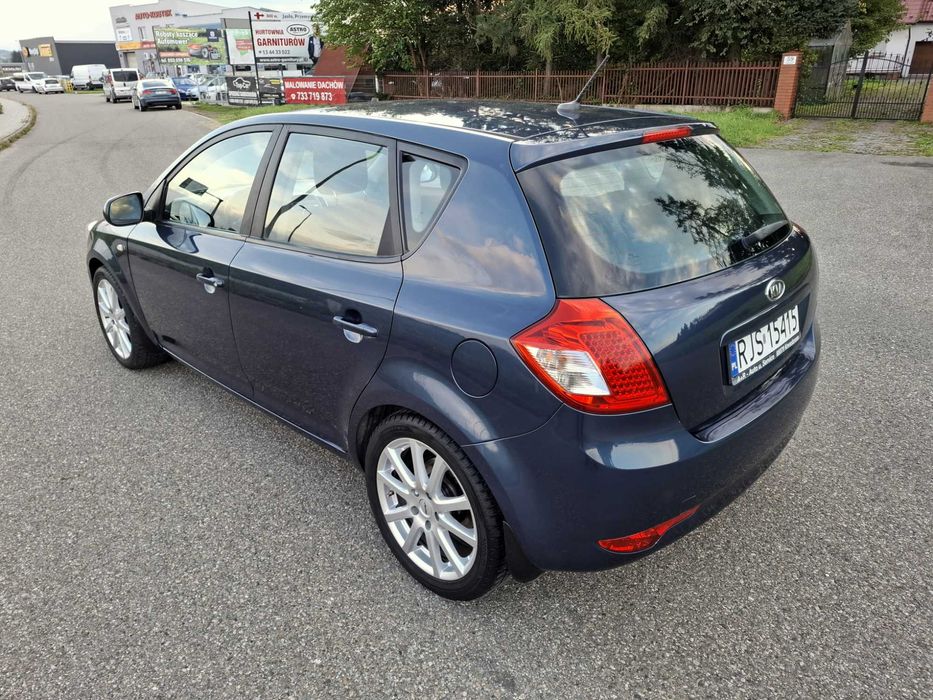 Kia Ceed Lift 1.6 Benzyna 126KM 2010r Klima 6 Bieg Alu