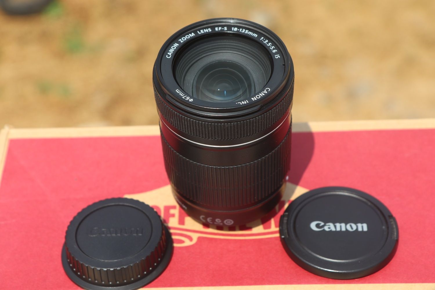 Canon EFS 18-135 mm F/3.5-5.6 IS
