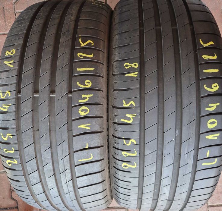 225/45r18 (L1046/25)08 2szt 5,5mm 19r EfficientGrip Perform GOODYEAR