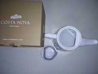 Bule porcelana Costa Nova.