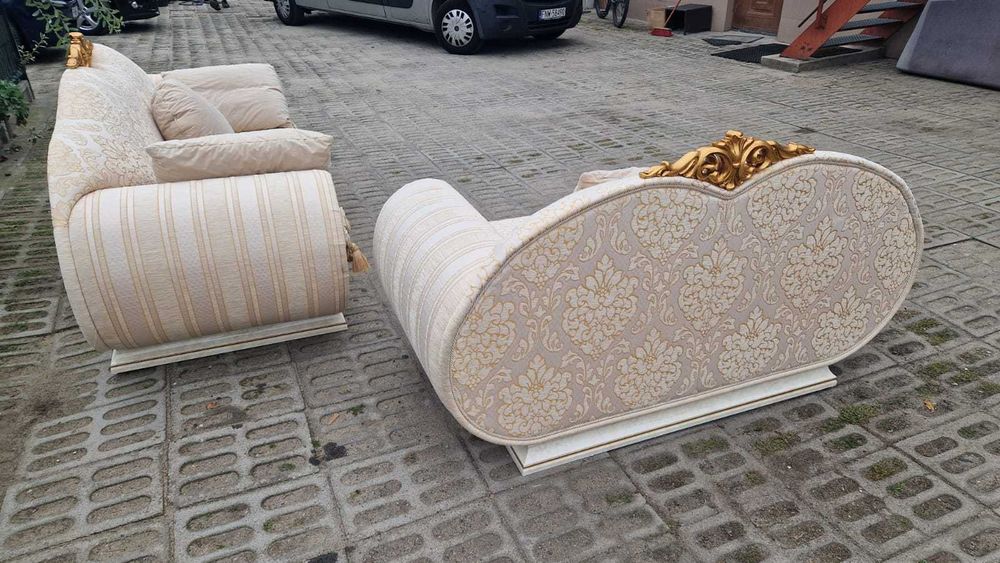 Sofa włoska 3+2 Chesterfield Antyczna Funkcja spania złota zestaw
