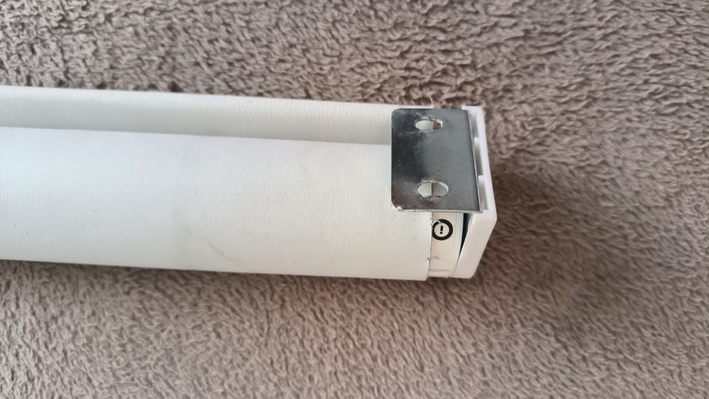 Roleta okienna zaciemniająca 160/190