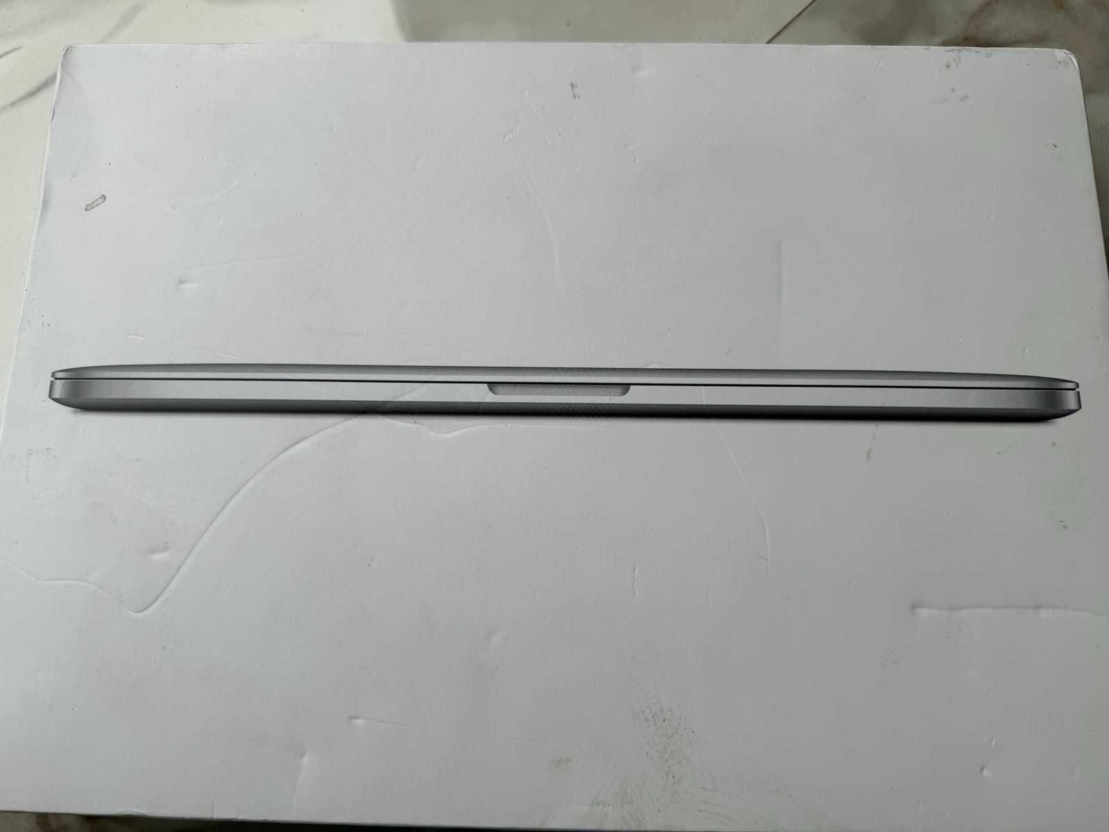 Ноутбук Apple Macbook Pro a1398 екран 15,4