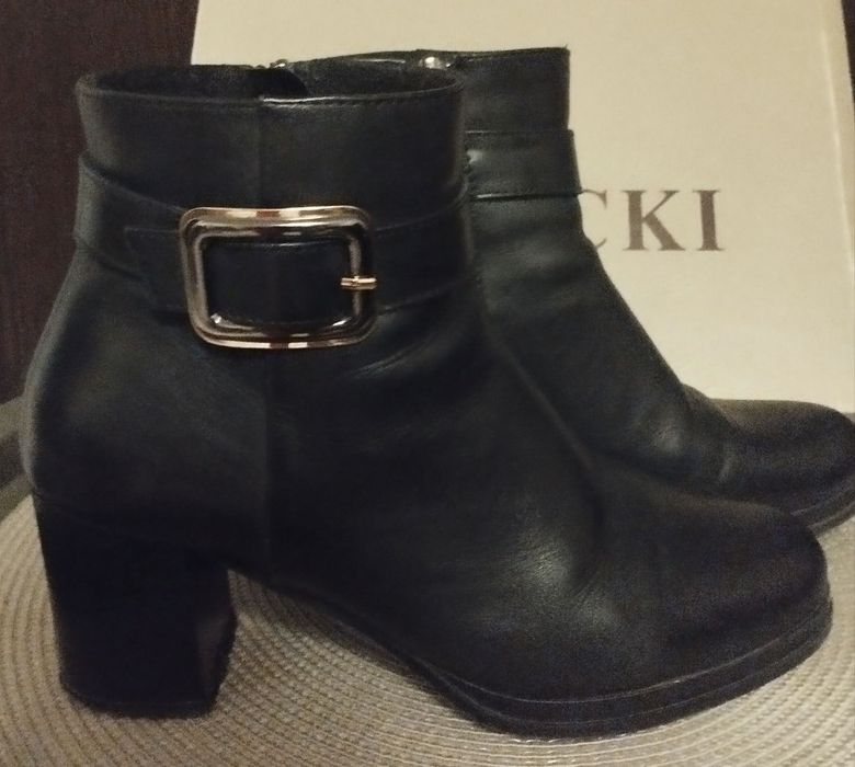 Чобітки Lasocki р. 37, 24,5см, демісезонні, натуральна шкіра