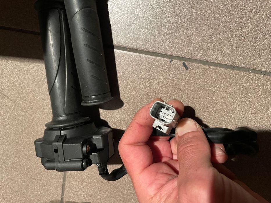 rolgaz manetki ducati panigale v4 diavel stretfighter rolgaz manetki