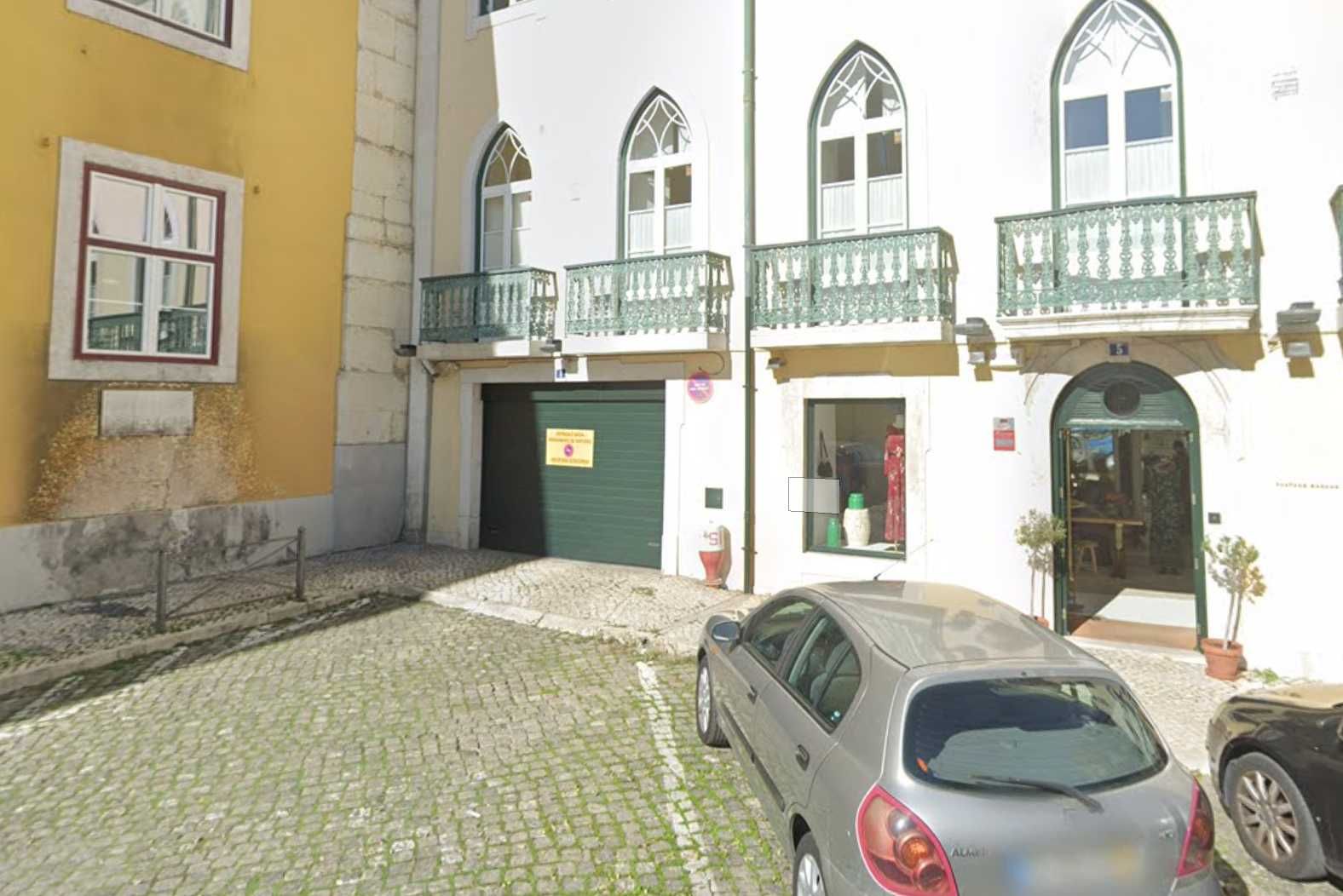 Ligar de garagem chiado