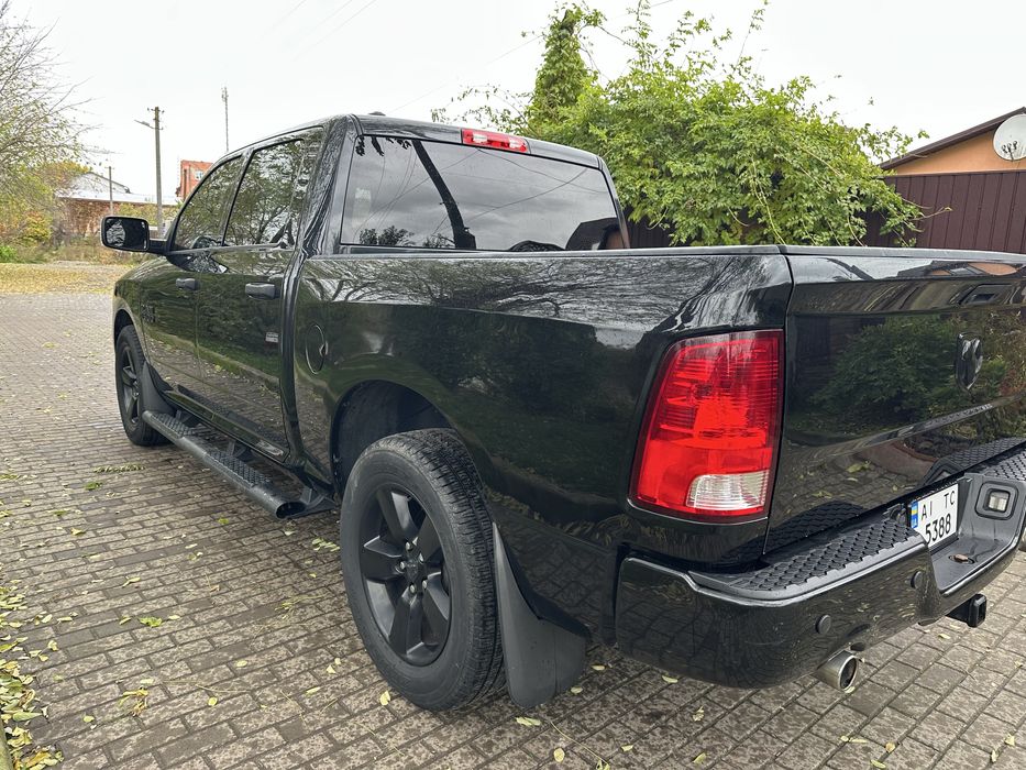 Продам легковой пикап 6 мест DODGE RAM 1500 в идеальном состоянии