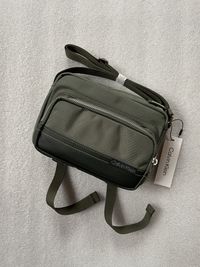 Новая сумка calvin klein (ck utility camera bag unisex) с америки
