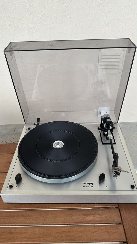 Gira discos THORENS TD 166 MKII