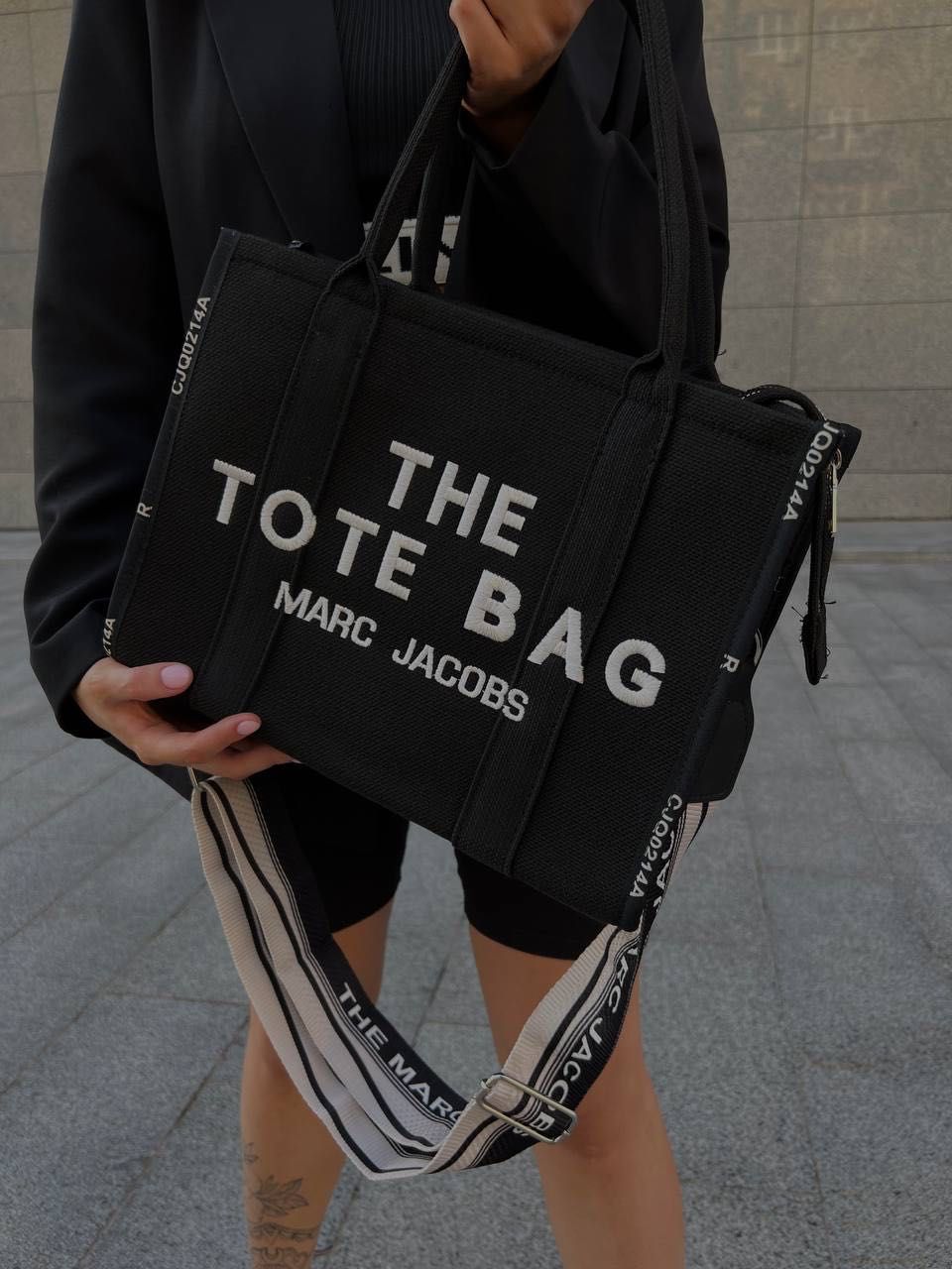 Medium Tote Bag Black/White Damska torebka , nerka torba na pasku
