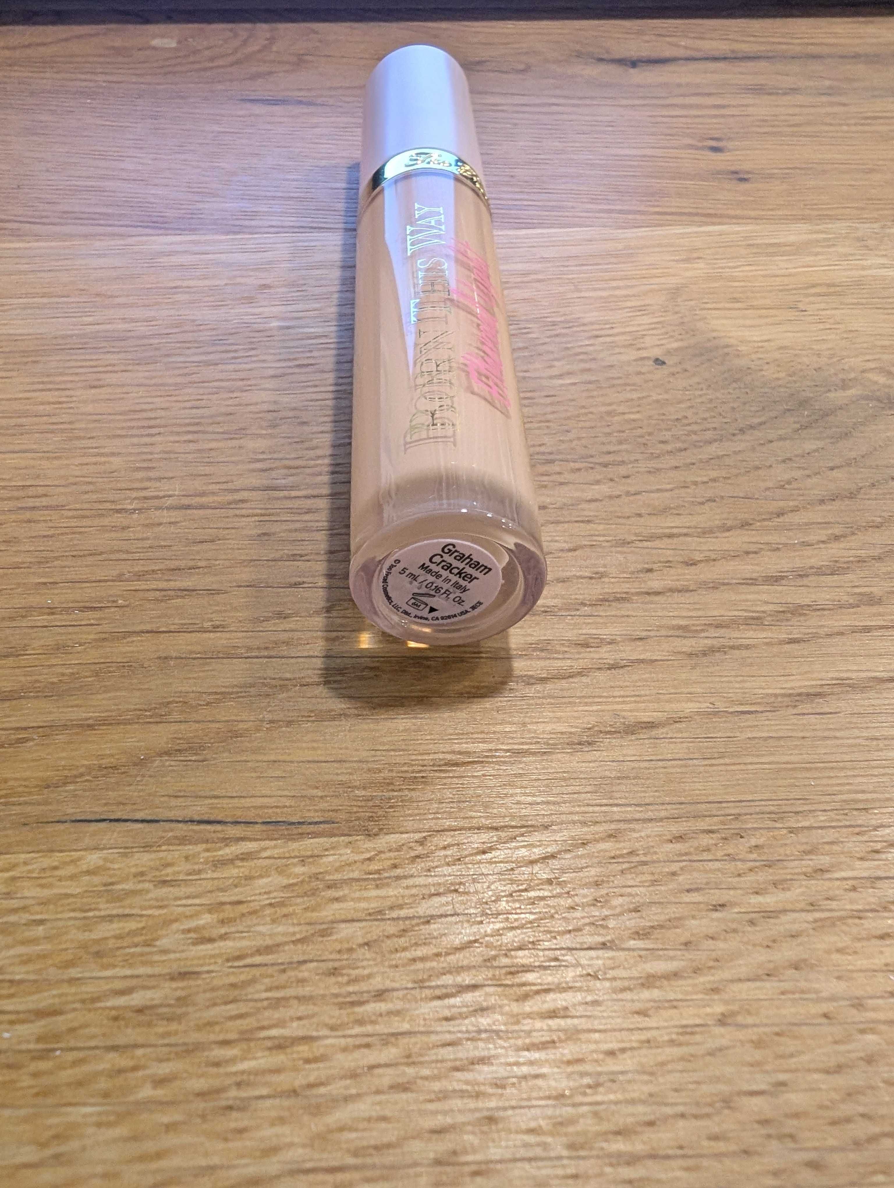 Korektor pod oczy - TOO FACED Ethernal Light, Graham Cracker