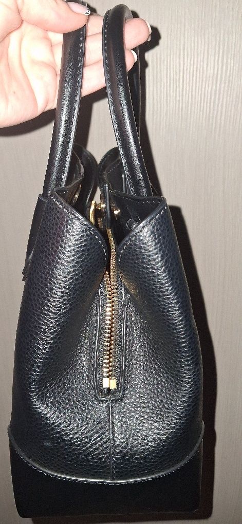 Nowa MK torebka michael kors Mercer czarna ze złotymi dodatkami piękna