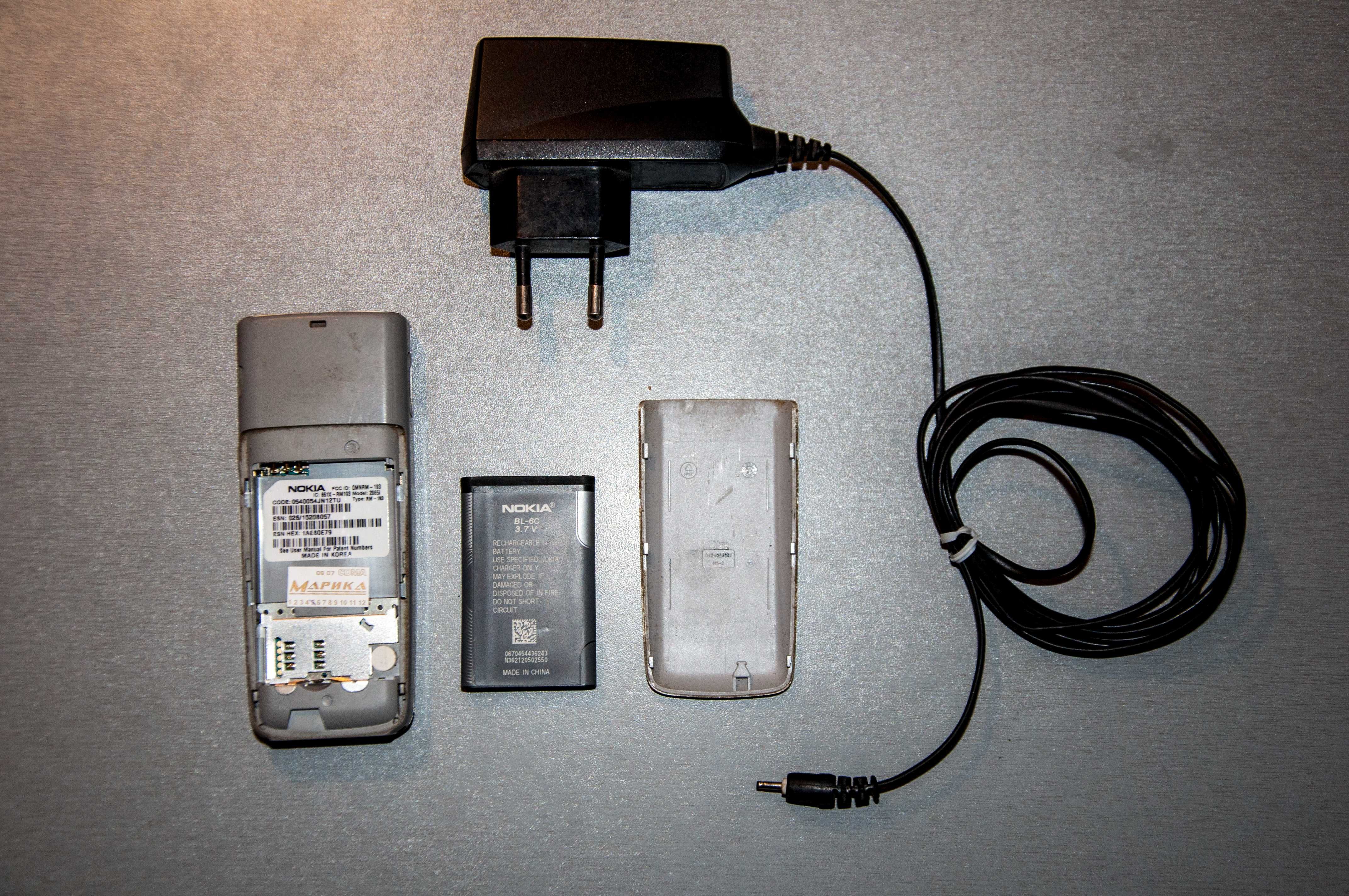 Продаю сотовый телефон CDMA Nokia 2865i