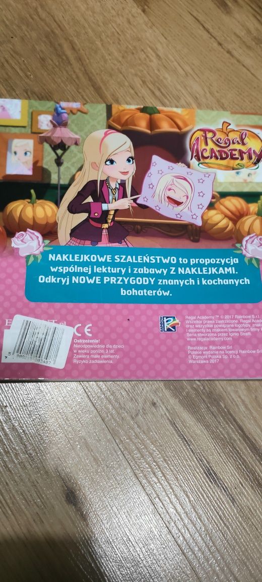 Regal academy szkoła jak z bajki