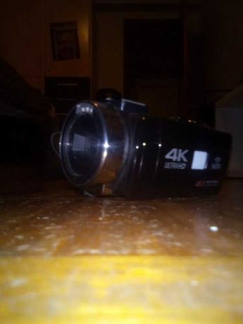 camara 4k com lente, microfone e cartão sd
