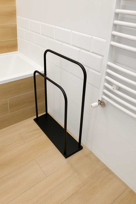 Stojak na ręczniki LOFT metalowy łazienkowy