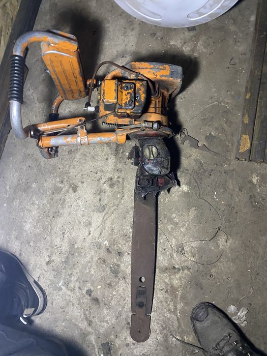 Продам бензопила