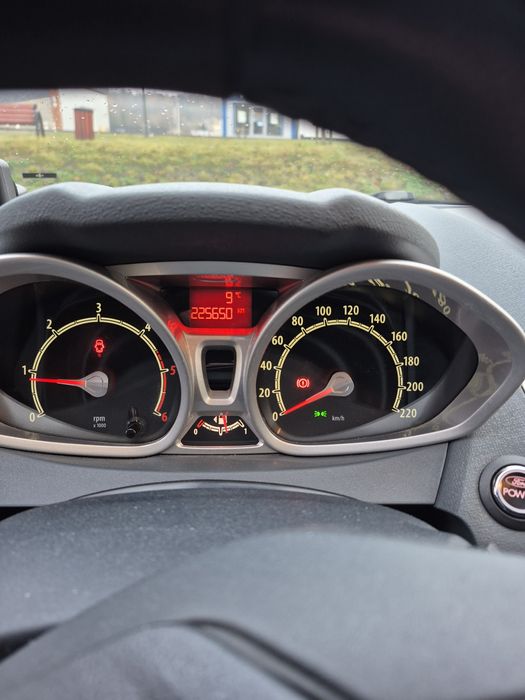 Ford Fiesta 1.6 TDCI Ghia 2009r.