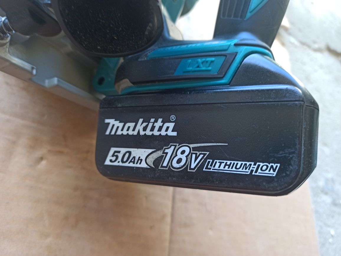 Pilarka tarczowa Makita DHS680 + Bateria 5.0ah Jak nowa