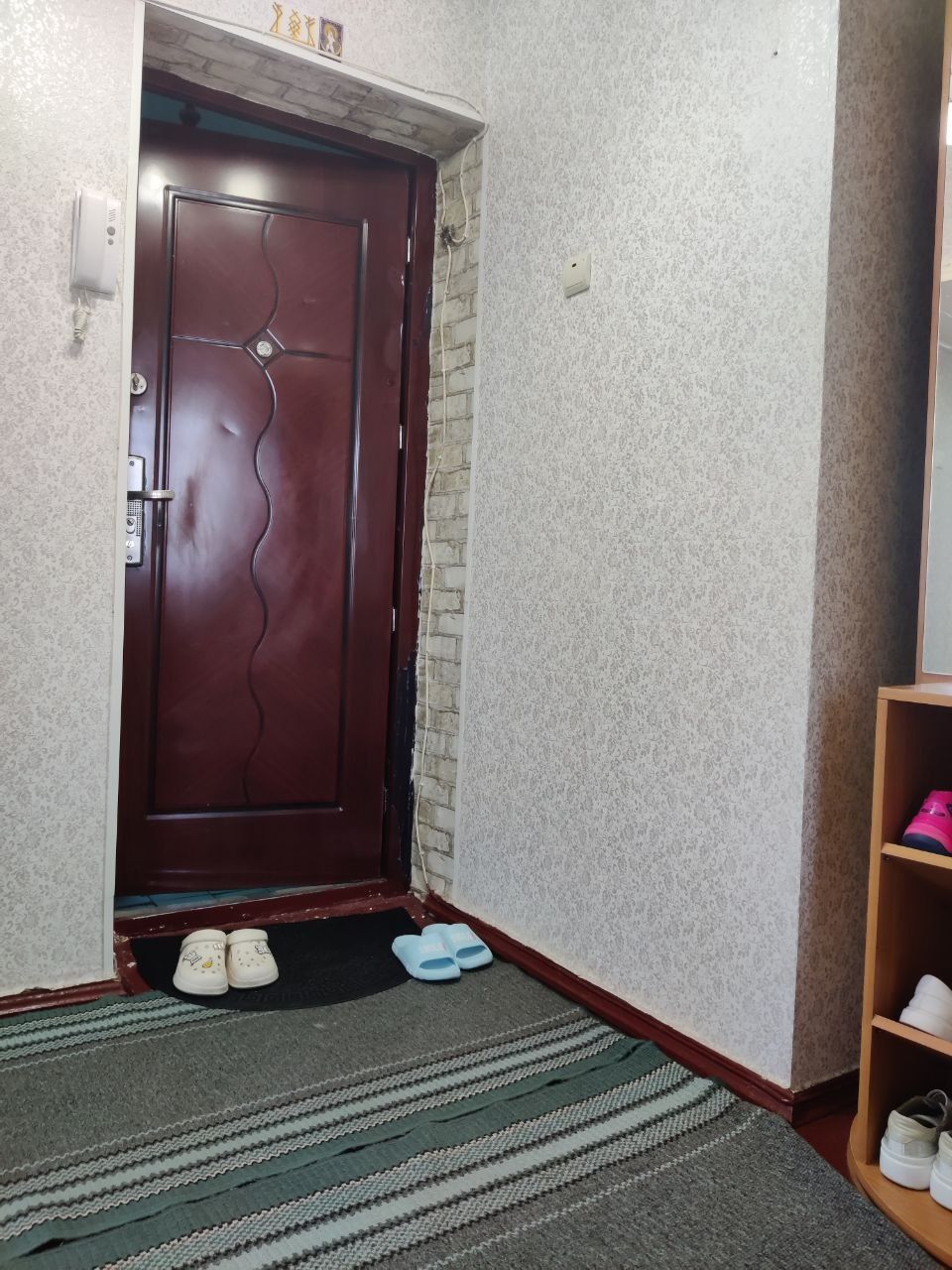 Продам 1 комнатную квартиру в Крепости