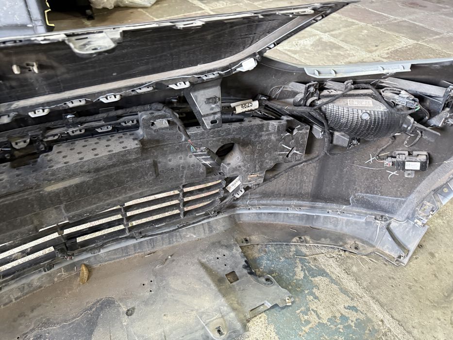 Бампер в сборе Chevrolet Bolt EV 2020