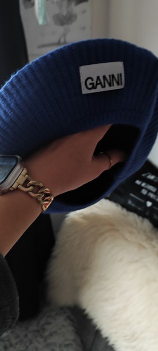 Hit Ganni Beret nakrycie głowy dzianina splot kolor granatowy