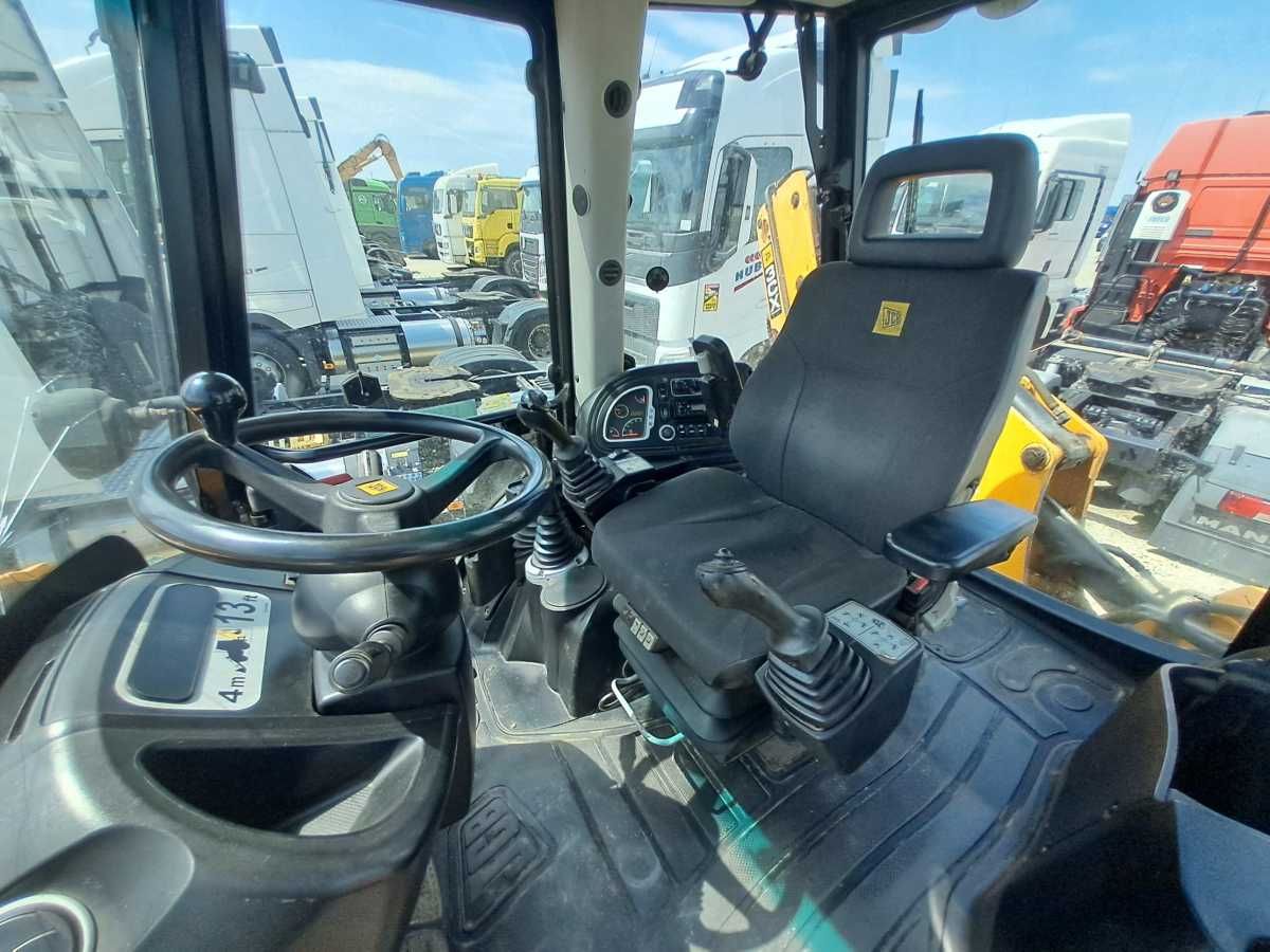 Koparko ładowarka JCB 3CX 14M4WE – 2014 – 8135 kg – poleasingowa