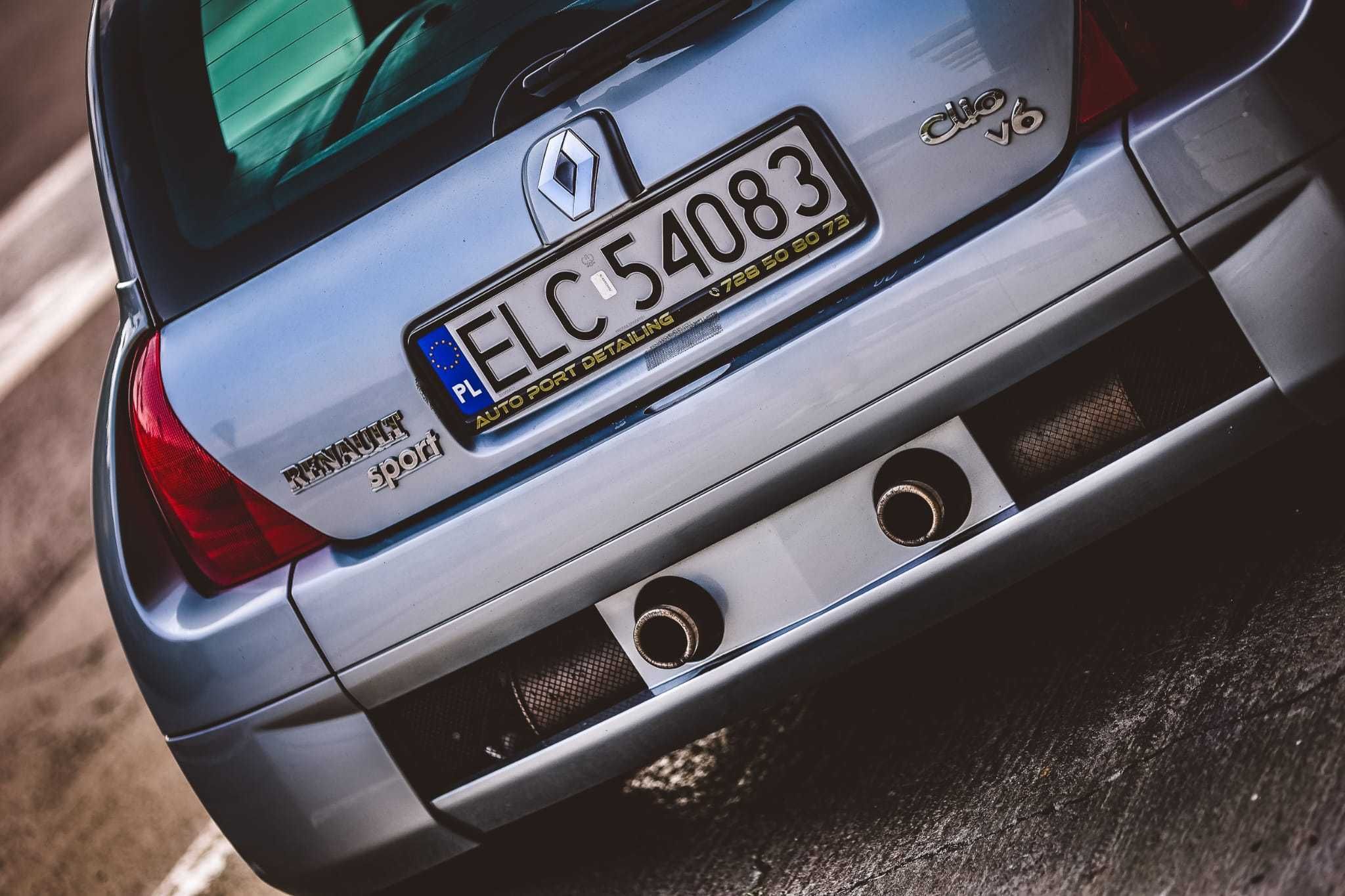 Renault Clio V6 Sport wynajem do ślubu