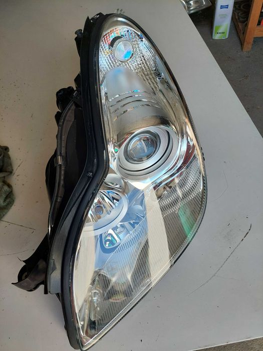 farol esq mercedes cls