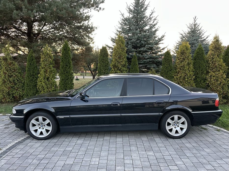 Bmw E38 735i V8 238 KM Nowy Rozrzad Zdrowa Blacha