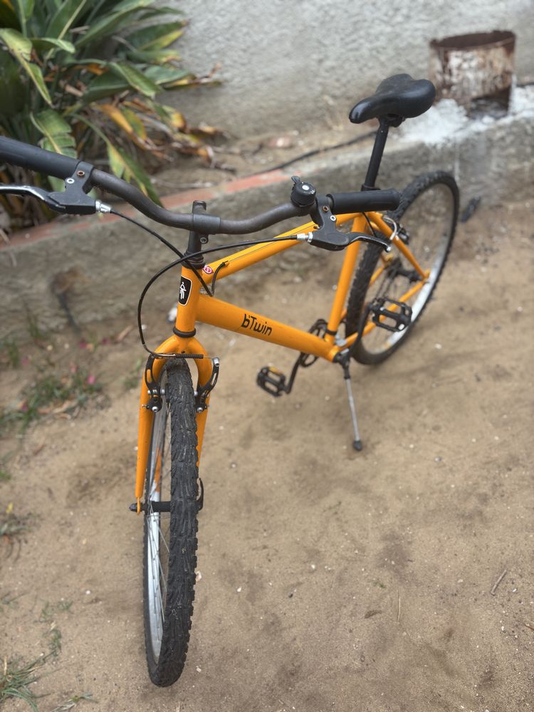 Esta bicicleta é de t’win