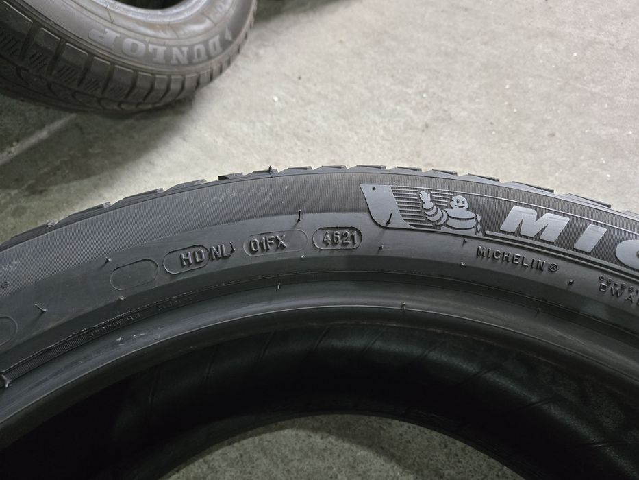 255/45R19 Michelin CrossClimate 2