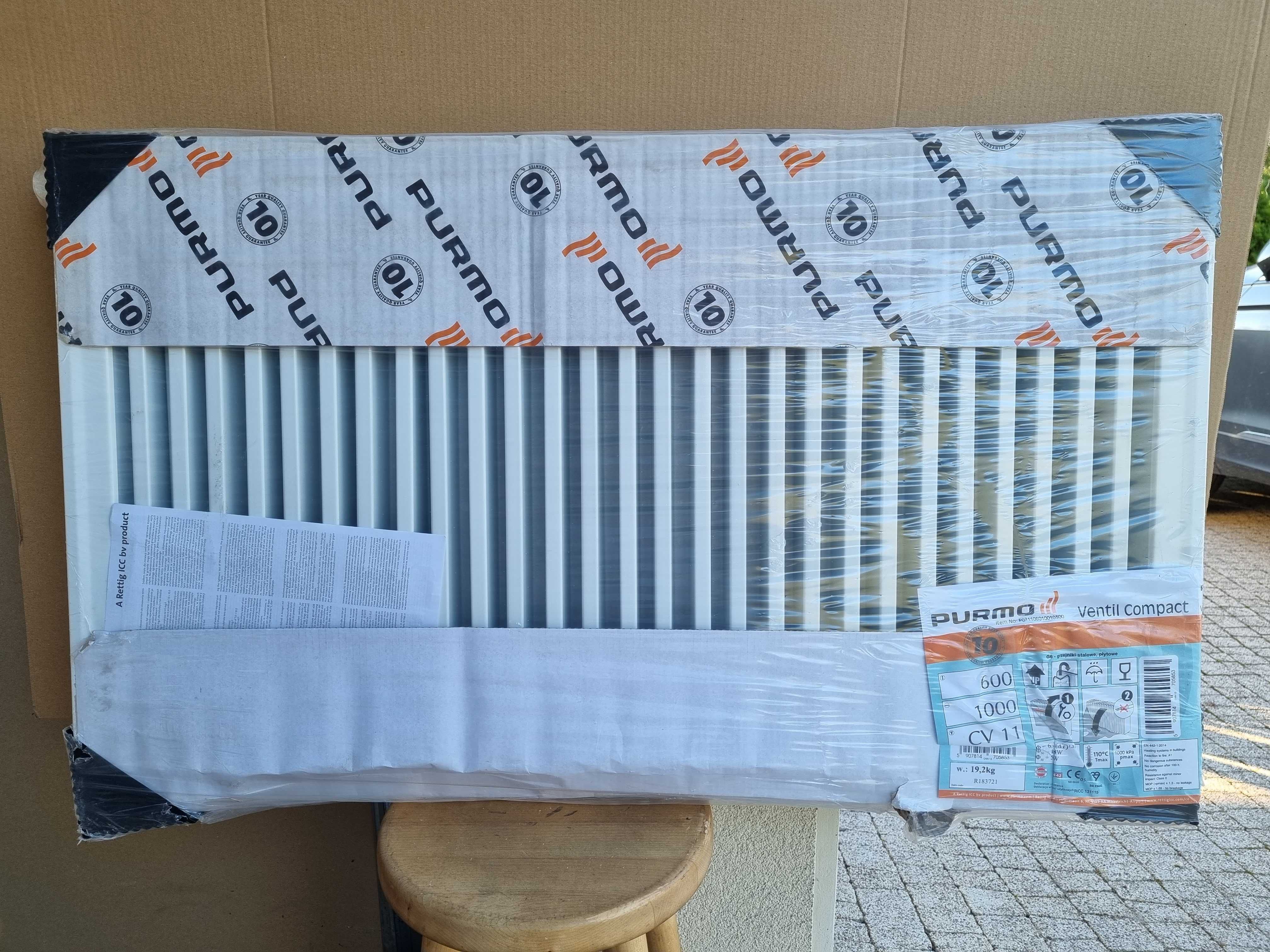 Grzejnik panelowy Purmo Ventil Compact biały 600 x 1000 CV11