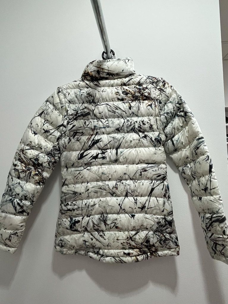 Nowa oryginalna kurtka Nike r.XS