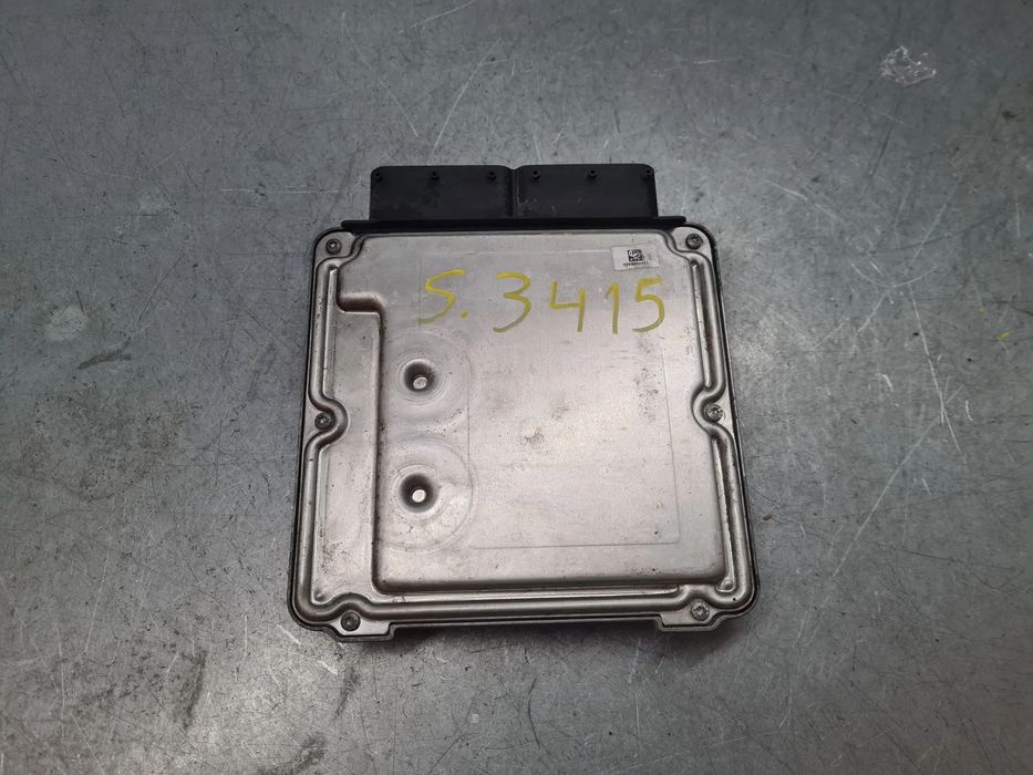 Centralina motor / ECU VOLKSWAGEN Touran (5T)