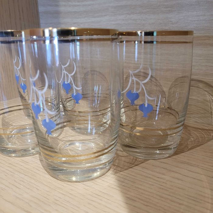 Szklanki , literatki PRL