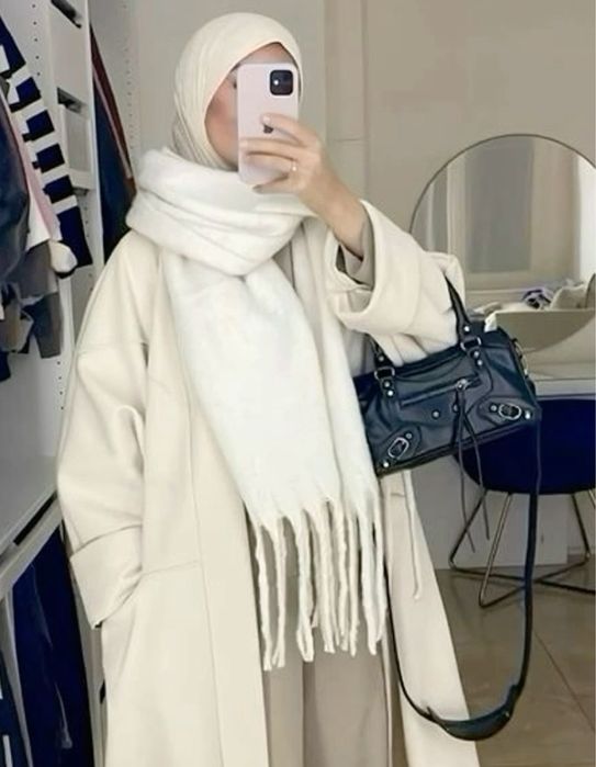 Новый шарф белый