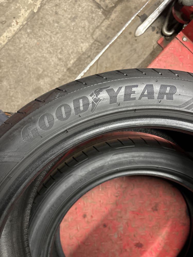 235/45r19 GoodYear 19 rok 2szt lato