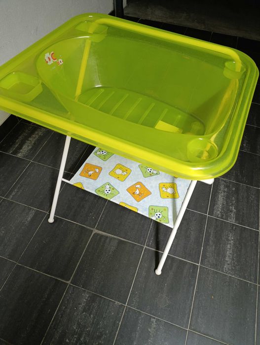Banheira de bebé + suporte
