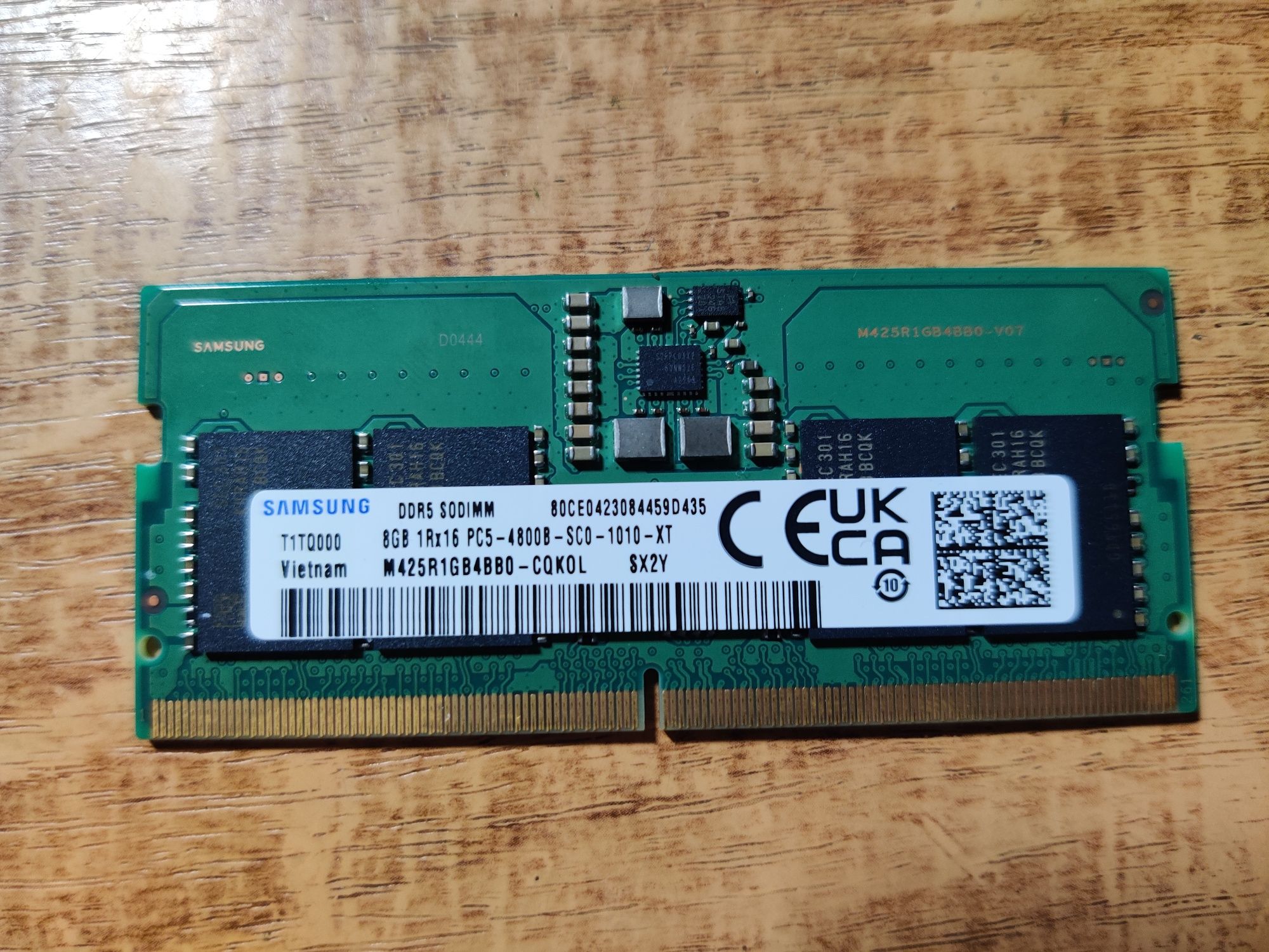 Оперативна пам'ять для ноутбуку Samsung SODIMM DDR5 8Gb