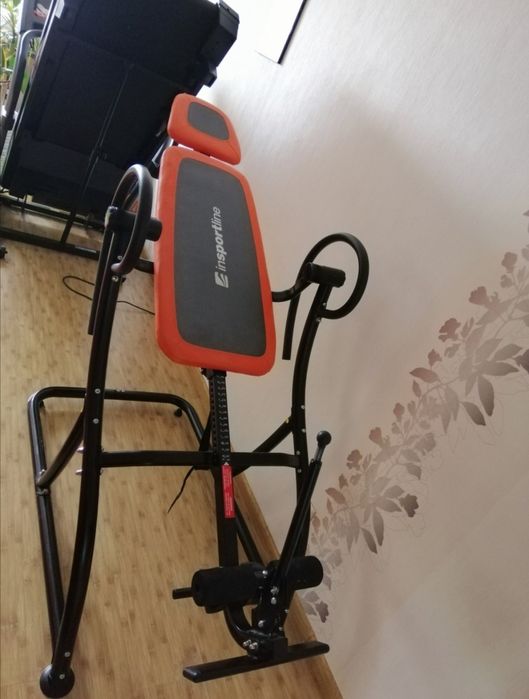 Інверсійний стіл.   Реабілітація витяжіння позвонка , тренажер для м'