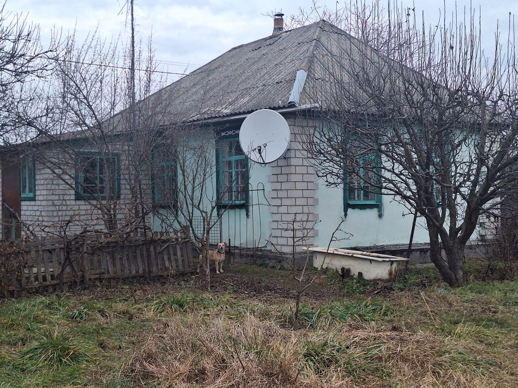 Будинок 35 м з комунікаціями +10 соток на Коцюбинського