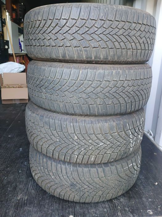 Zimowe opony Bridgestone 205/55 R16 komplet 4 sztuki 2023r Bieżnik 6mm