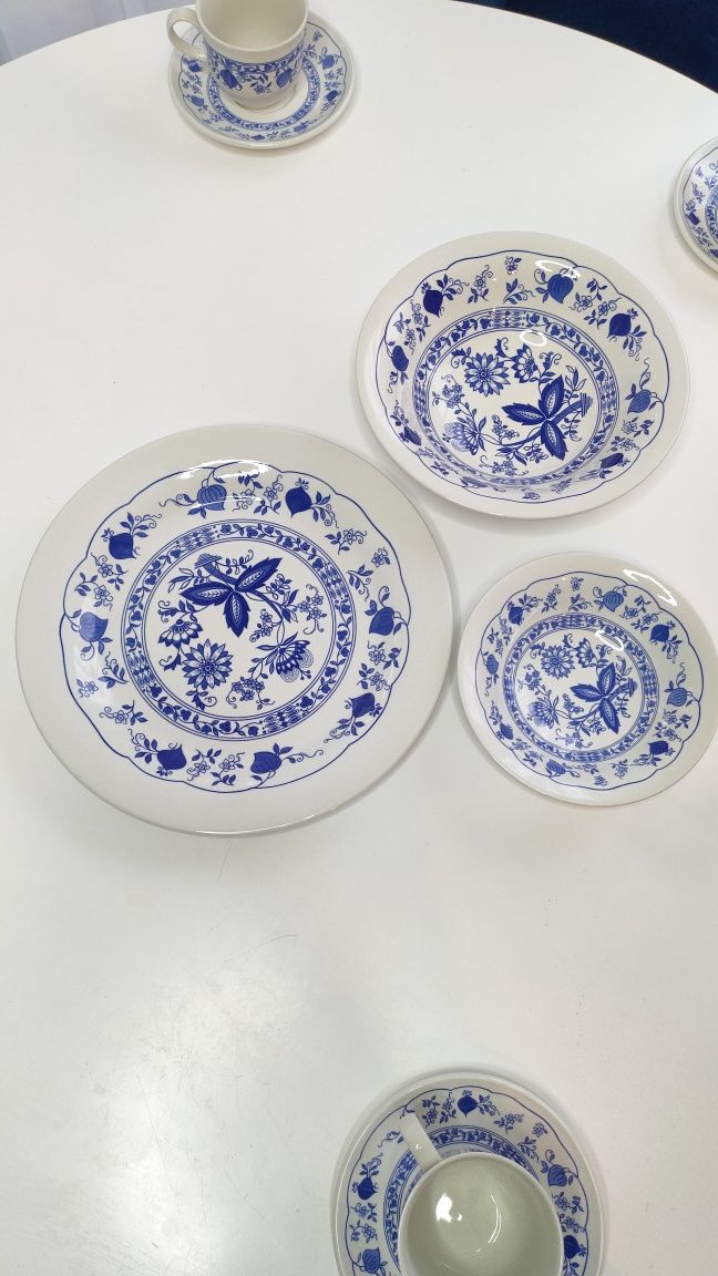 Zestaw porcelany StaffordShire Tableware England 6 osób 38el