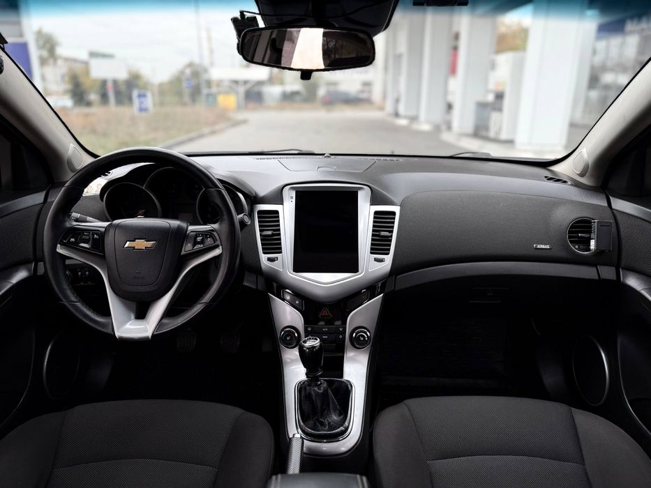Chevrolet Cruze идеальное состояние