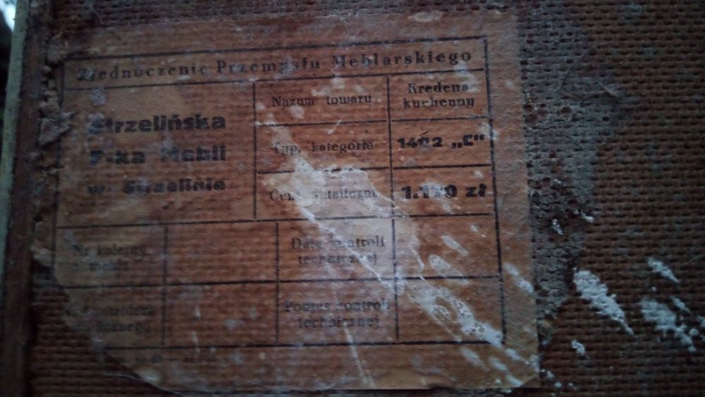 etykieta oryginalna kredens kuchenny Strzelin lata 60 te prl