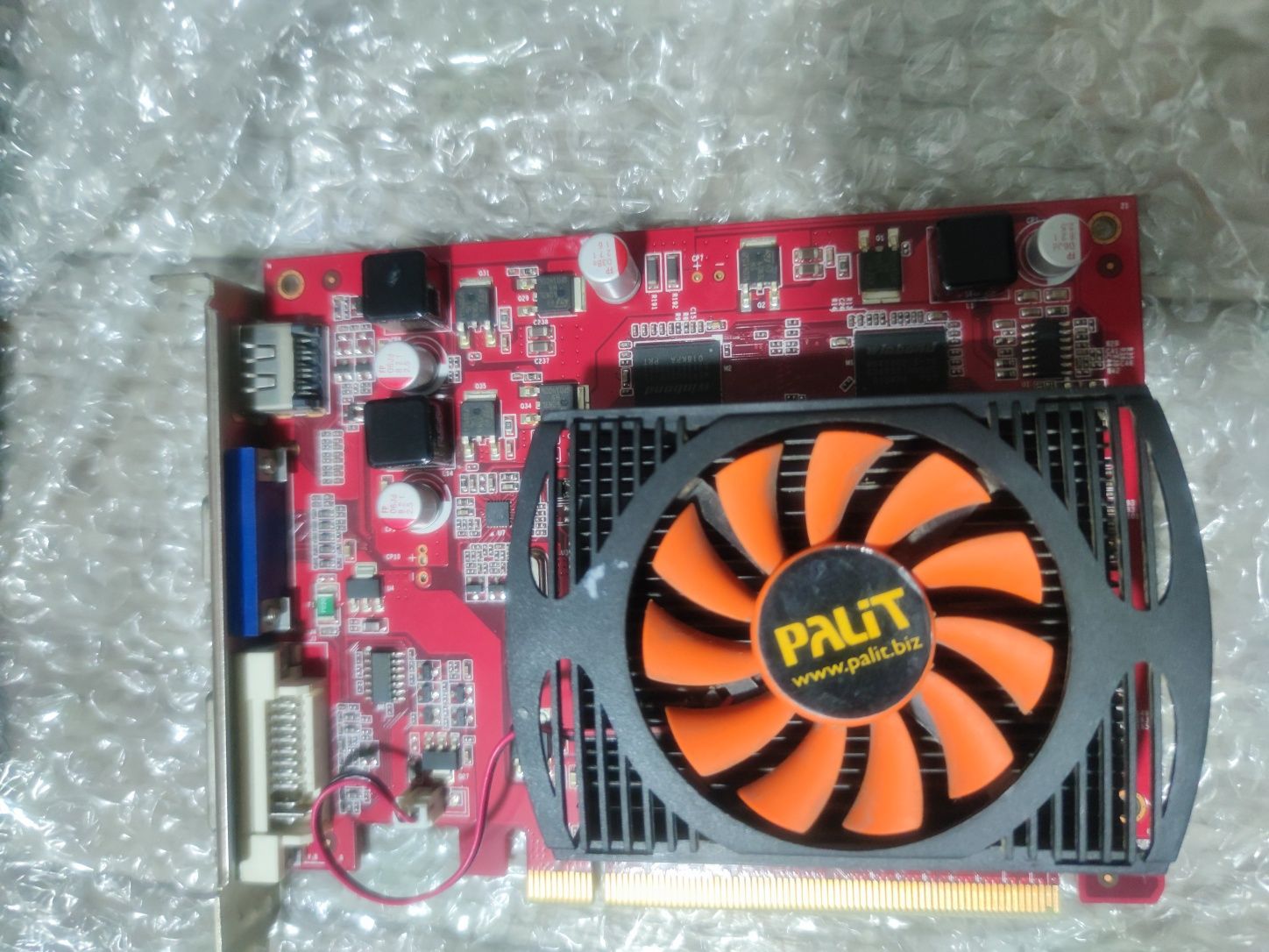 Відеокарти gt 1060 6gb msi armor та gt 240